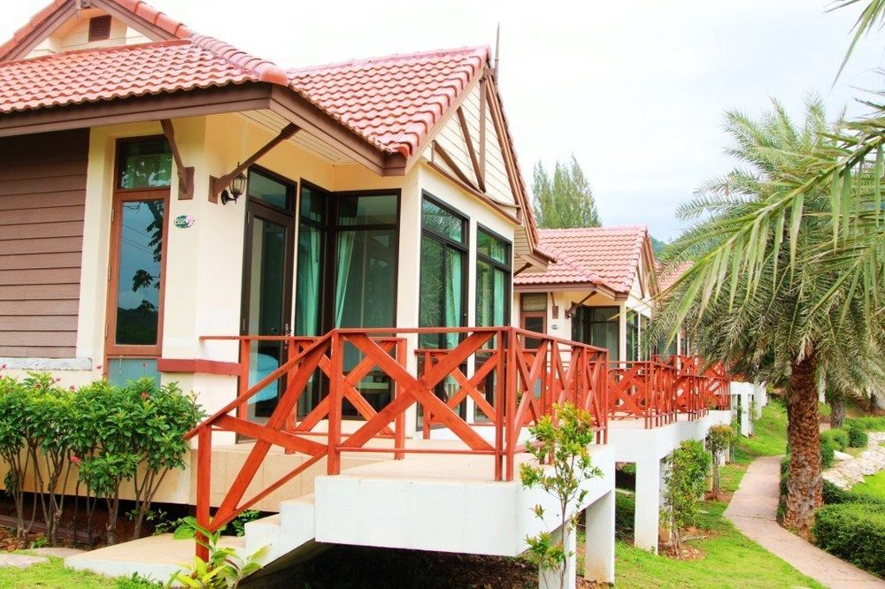 Thongsathit Hill Resort Khao Yai Nong Nam Daeng Luaran gambar